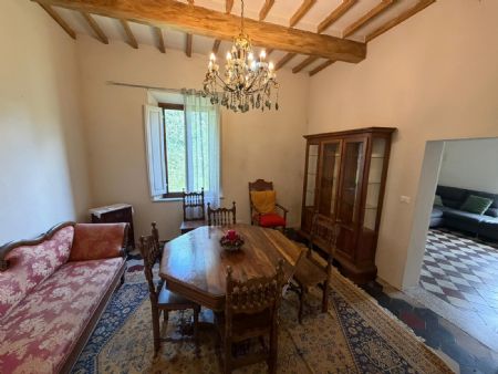 For Sale Apartment SIENA – BOTTEGANUOVA AREA.  
For sale: a 105 sqm apartment located on the first floor, a home that...
